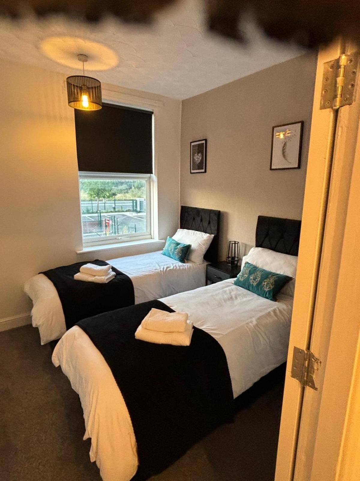 Вилла Stunning House - Sleeps 7 - 5 Mins Walk To Lincoln High Street - Parking - Wifi Экстерьер фото