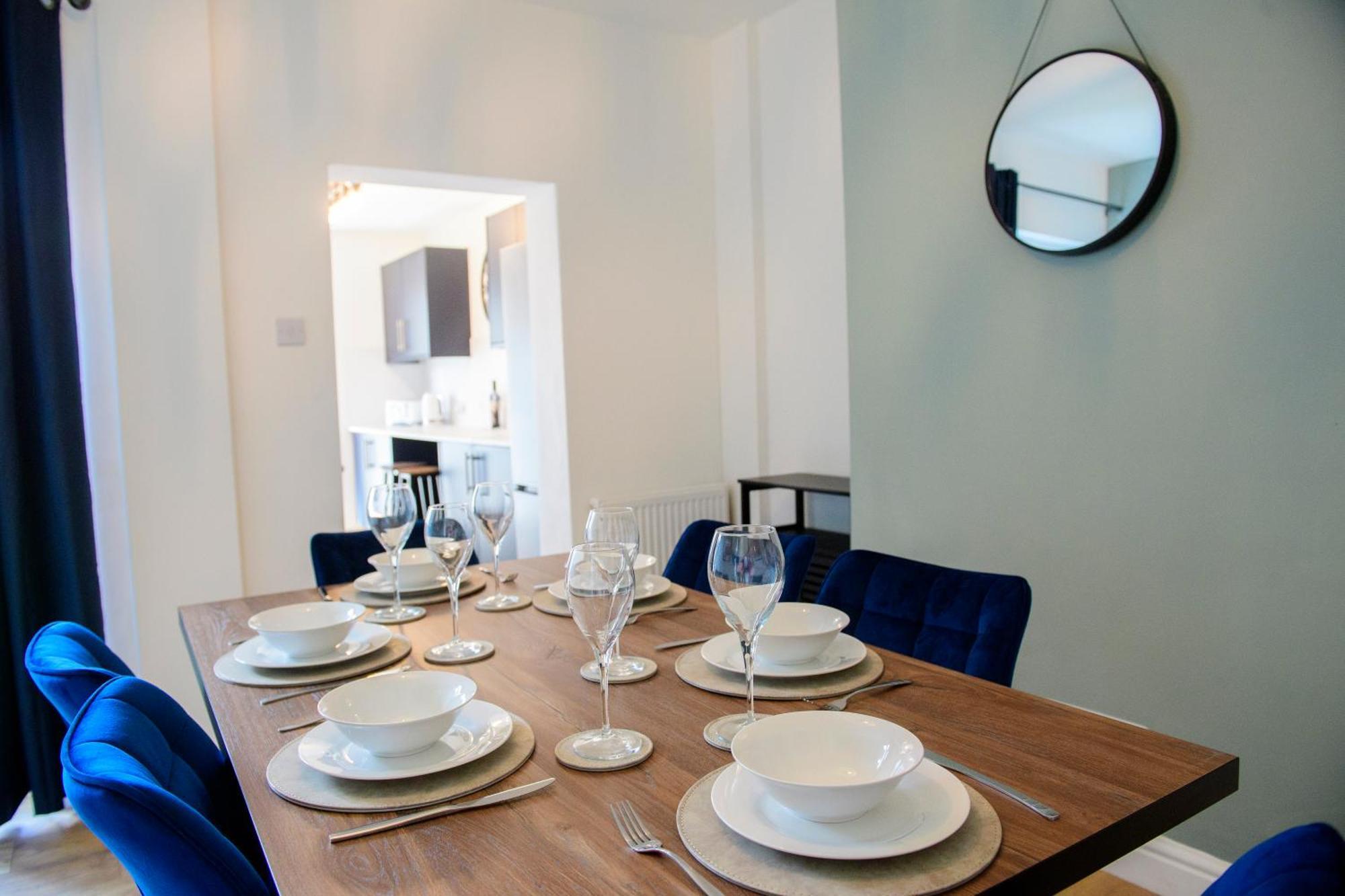 Вилла Stunning House - Sleeps 7 - 5 Mins Walk To Lincoln High Street - Parking - Wifi Экстерьер фото