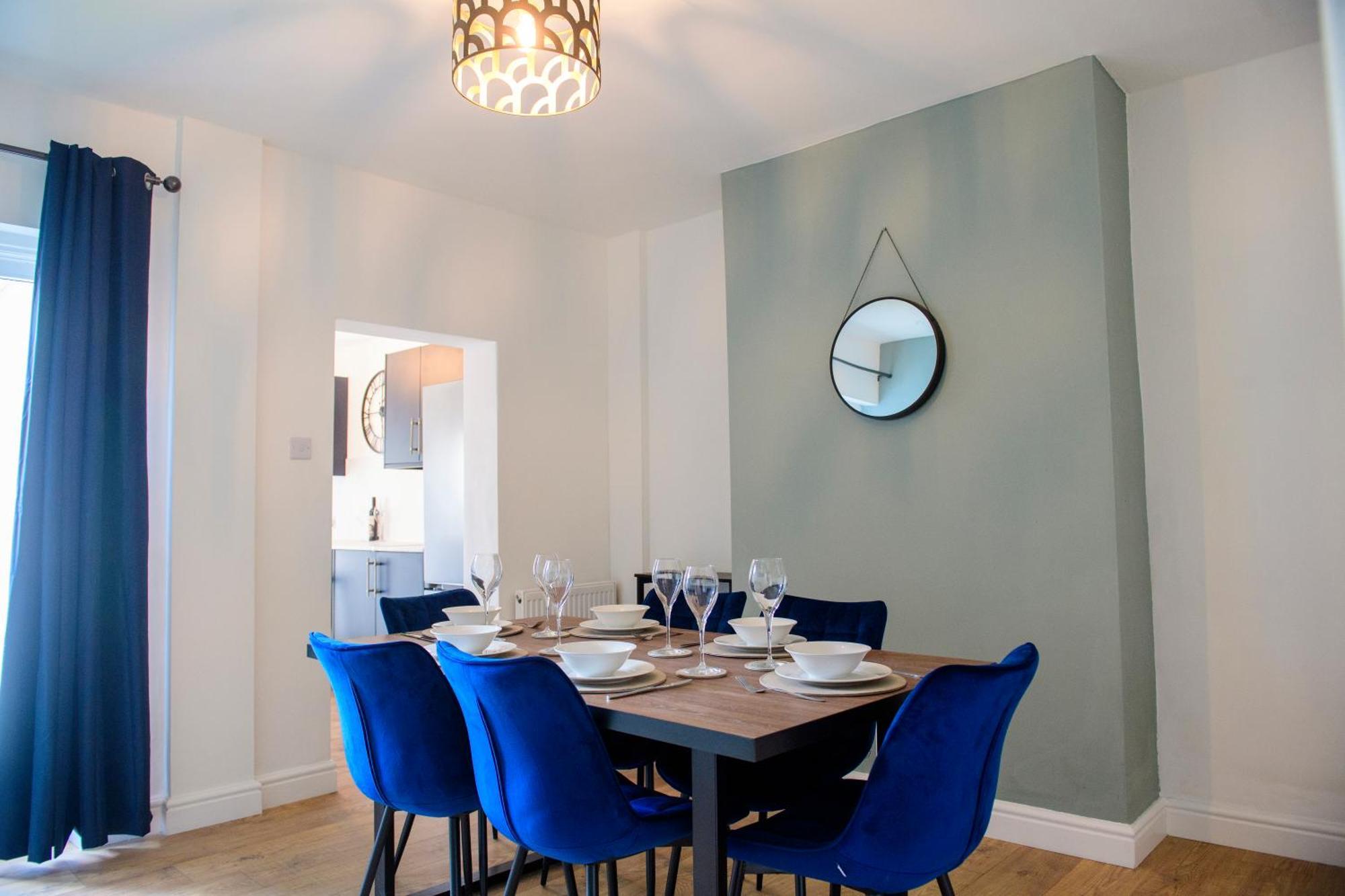 Вилла Stunning House - Sleeps 7 - 5 Mins Walk To Lincoln High Street - Parking - Wifi Экстерьер фото