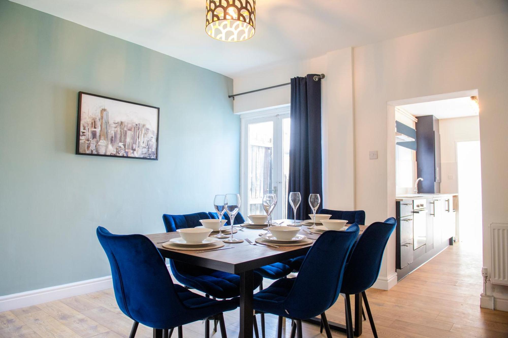 Вилла Stunning House - Sleeps 7 - 5 Mins Walk To Lincoln High Street - Parking - Wifi Экстерьер фото